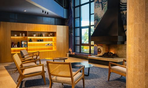 Retrofit de mais de R$ 2 milhões reposiciona hotel da Rede Swan em Caxias do Sul